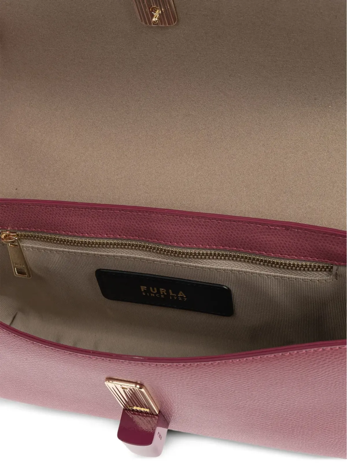 Furla Iride レザー フラップ開閉 ショルダーバッグ - 画像4