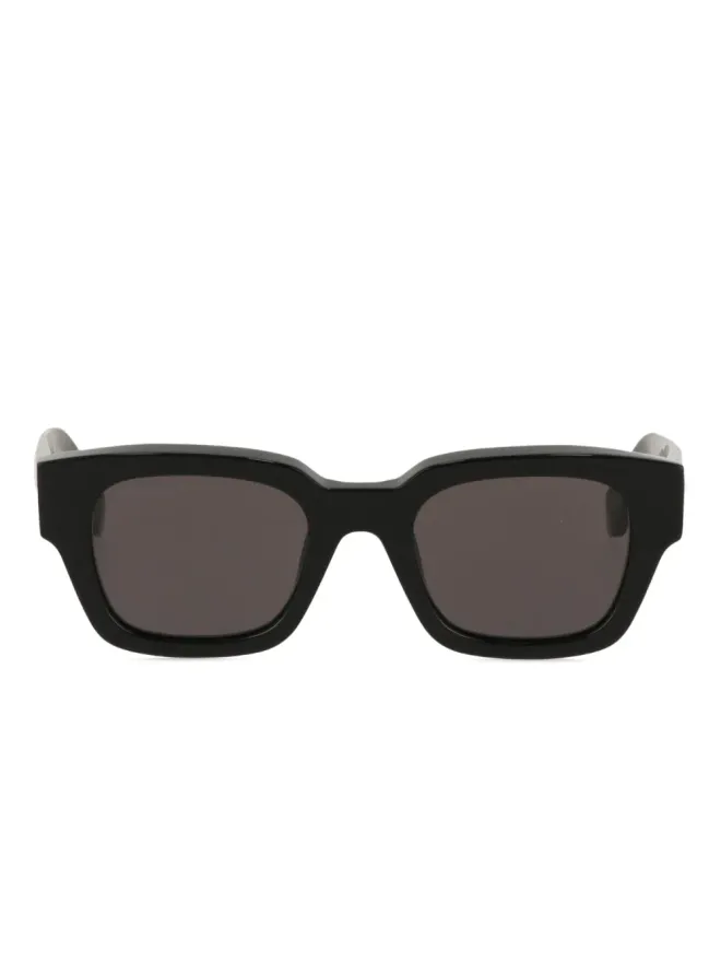Off-White Eyewear Off-White Eyewear 丸レンズのサングラスの商品画像