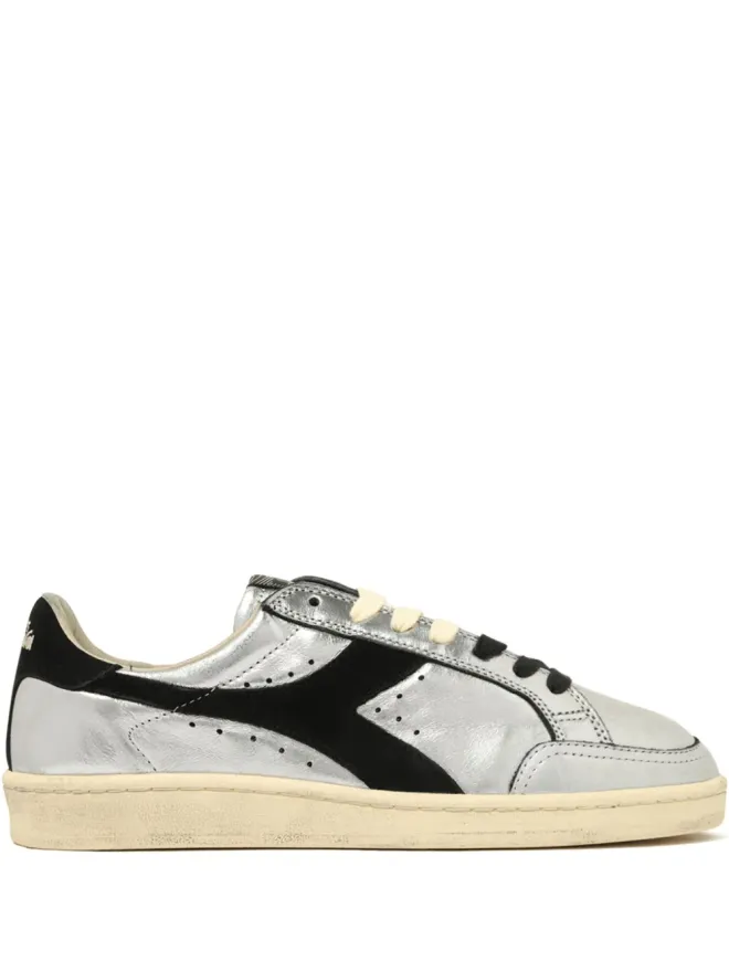 Diadora Diadora メタリックレザー パネルスニーカーの商品画像