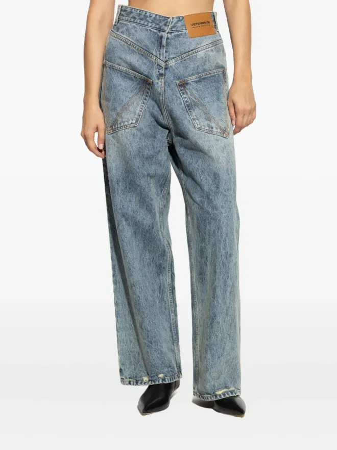 VETEMENTS VETEMENTS ダメージ加工V字ヨークジーンズ ブルーの商品画像