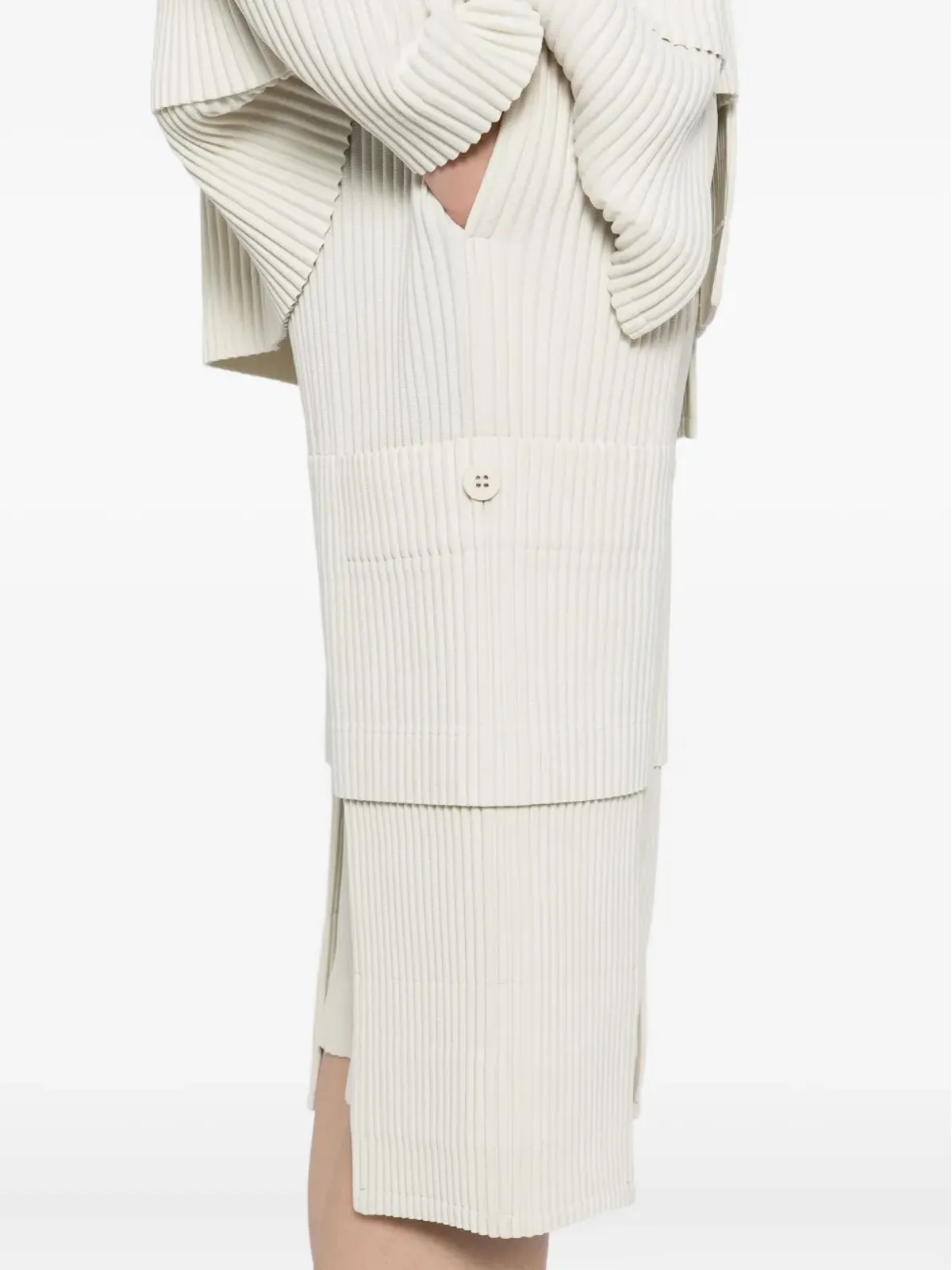 Homme Plissé Issey Miyake マルチポケットショーツ - Neutrals - 画像5