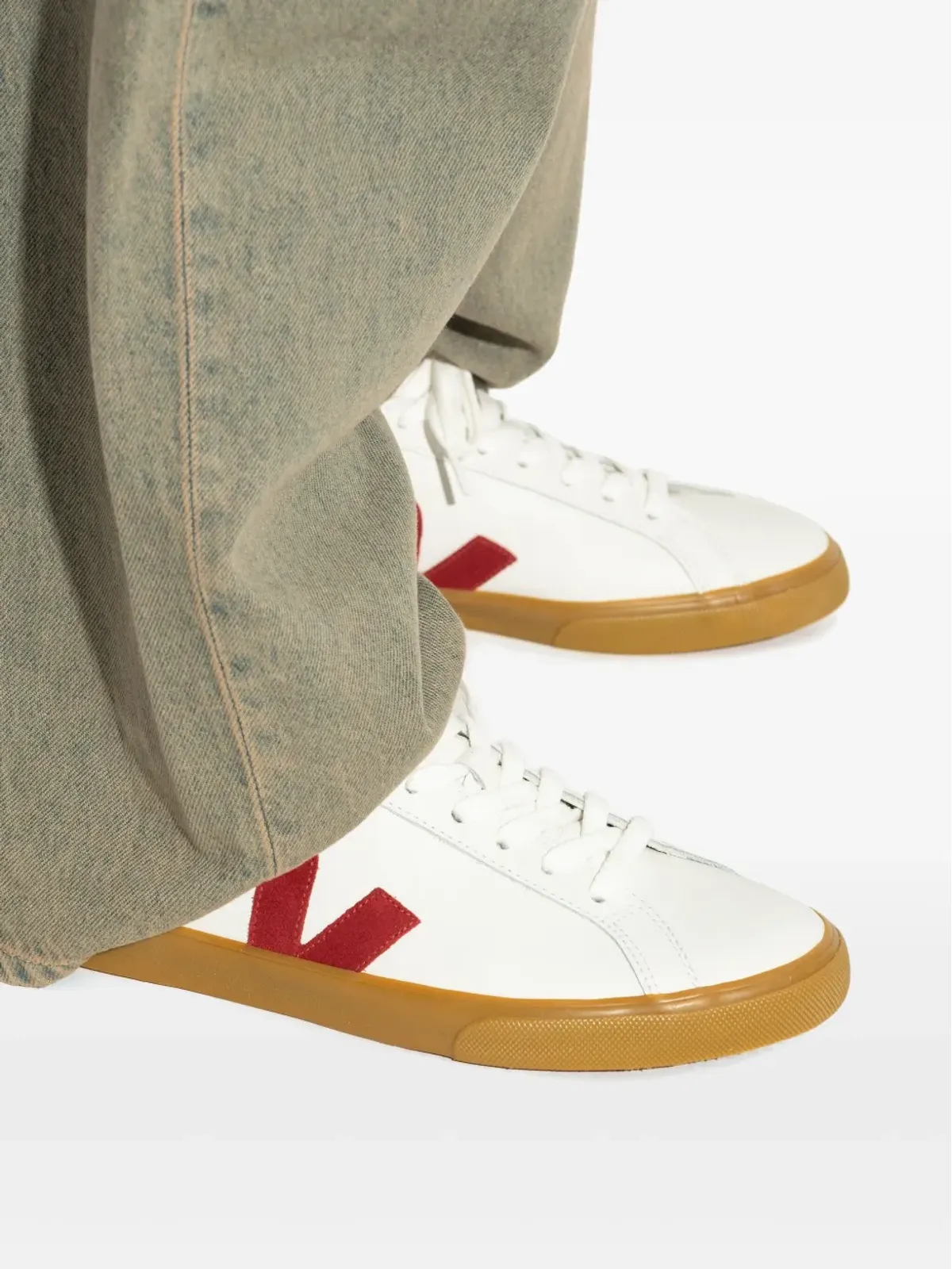 VEJA レザー Vロゴスニーカー - White - 画像5