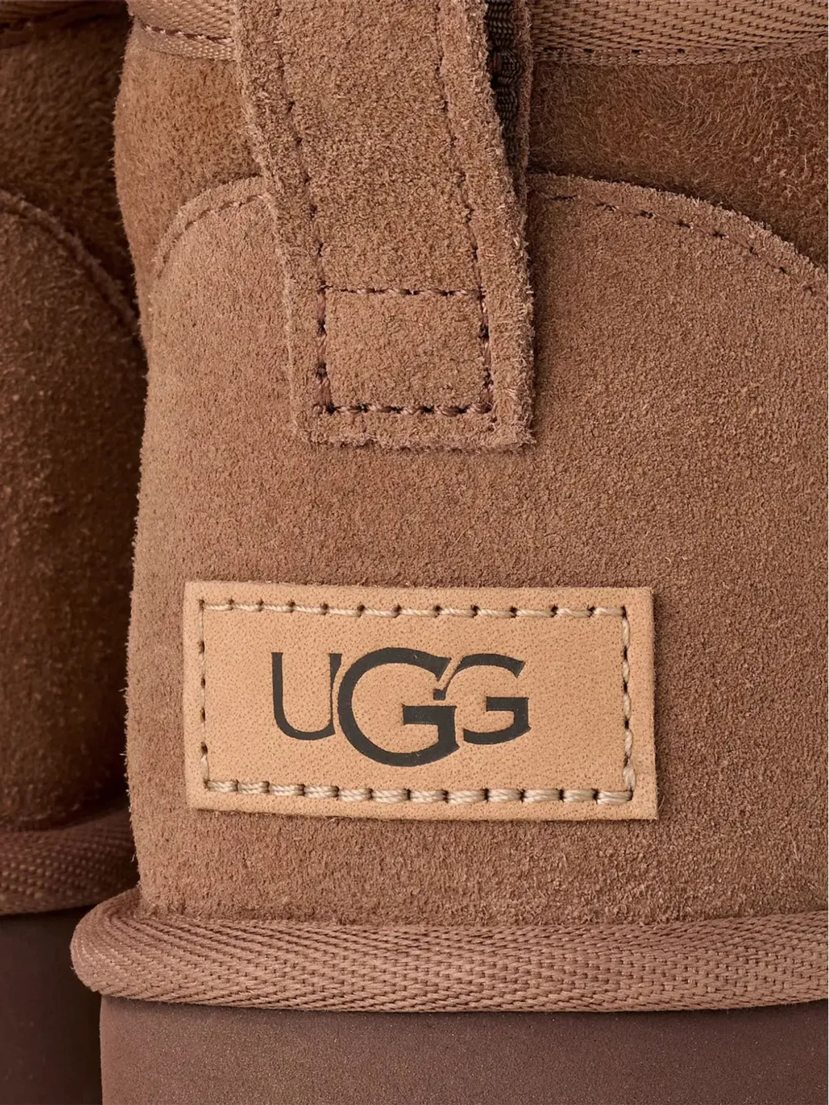 UGG ミニクラシック・ウルトラ ブーツ - 画像4