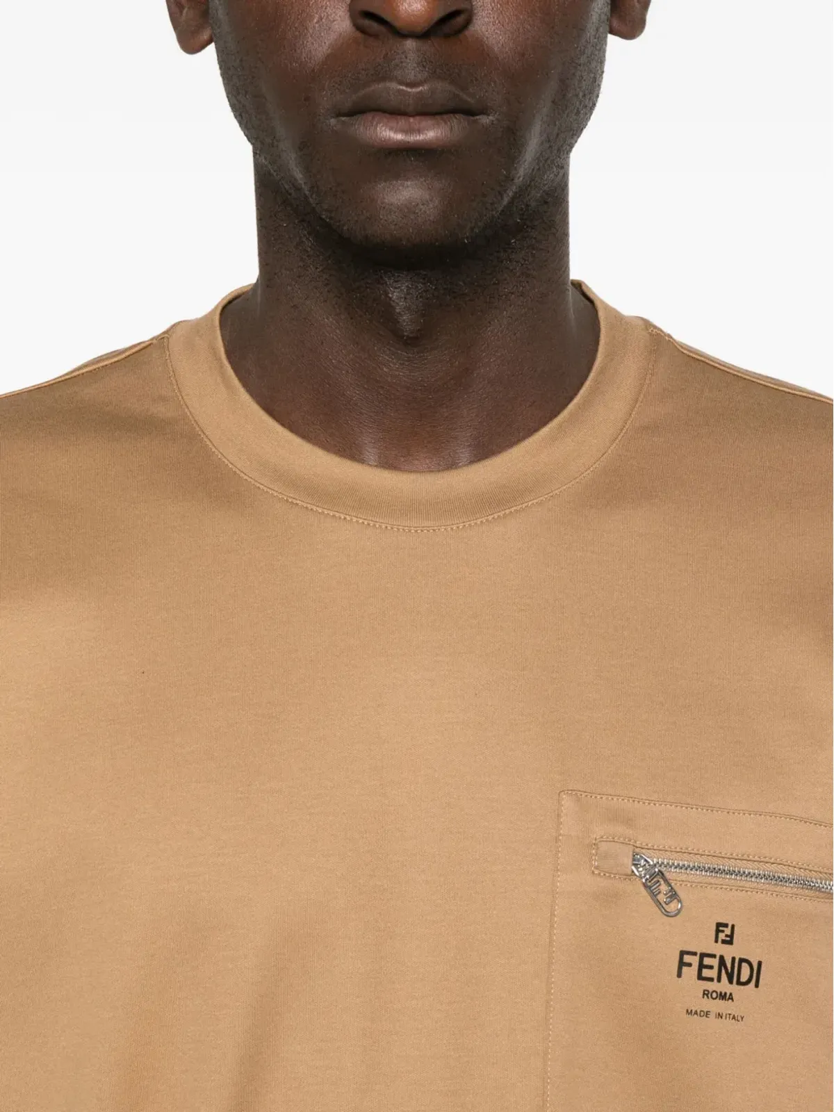 FENDI ジップポケットTシャツ（ブラウン） - 画像4