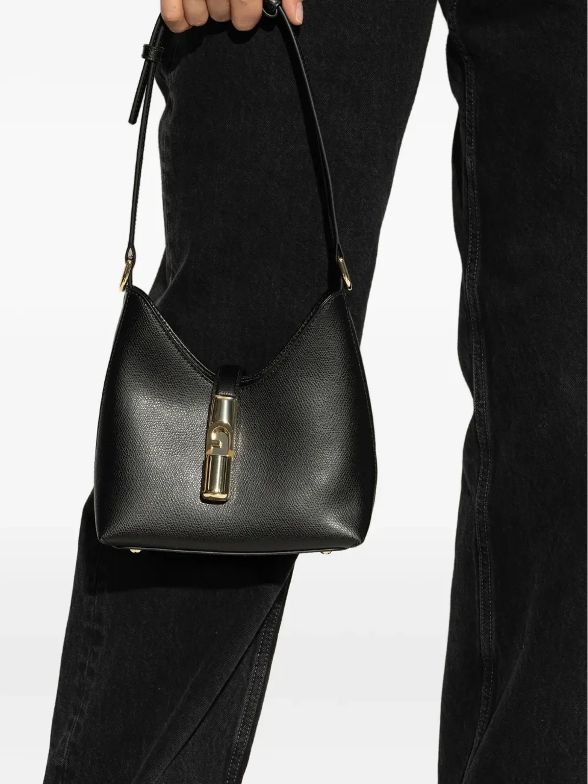 Furla ミニ Iride レザー ショルダーバッグ - 画像2