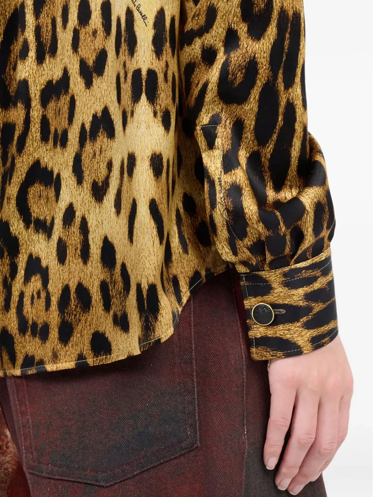 Roberto Cavalli ジャガー柄プリント ボタンアップシャツ（ブラウン） - 画像5