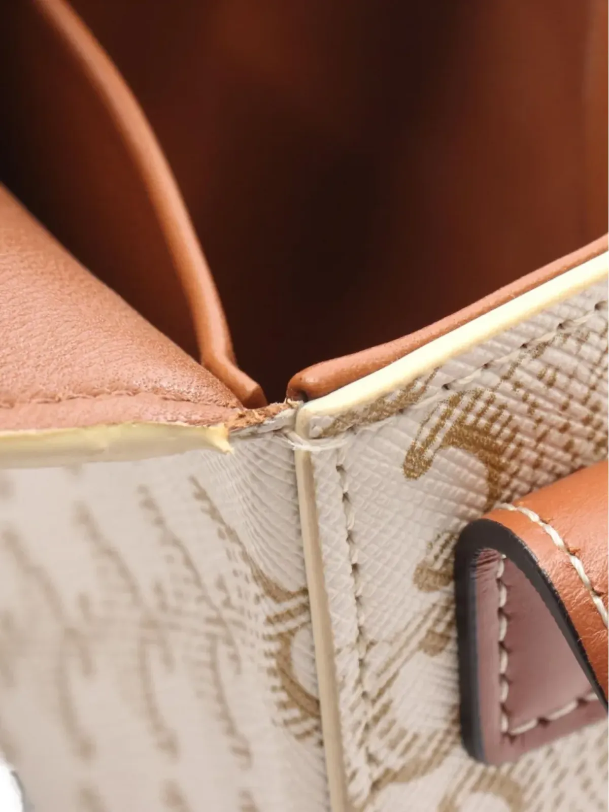 Celine Pre-Owned クロード・トリオンプ ショルダーバッグ - 画像3