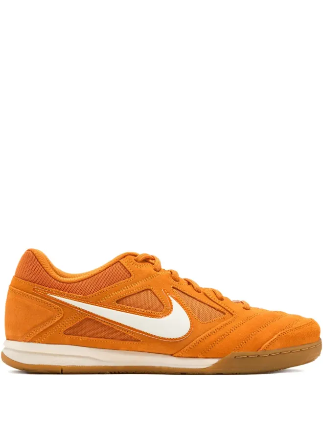 Nike Nike Gatoの商品画像