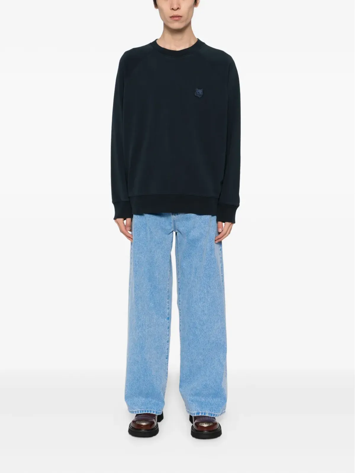 Maison Kitsuné 刺繍ロゴパッチ入りスウェットシャツ（ブルー） - 画像2