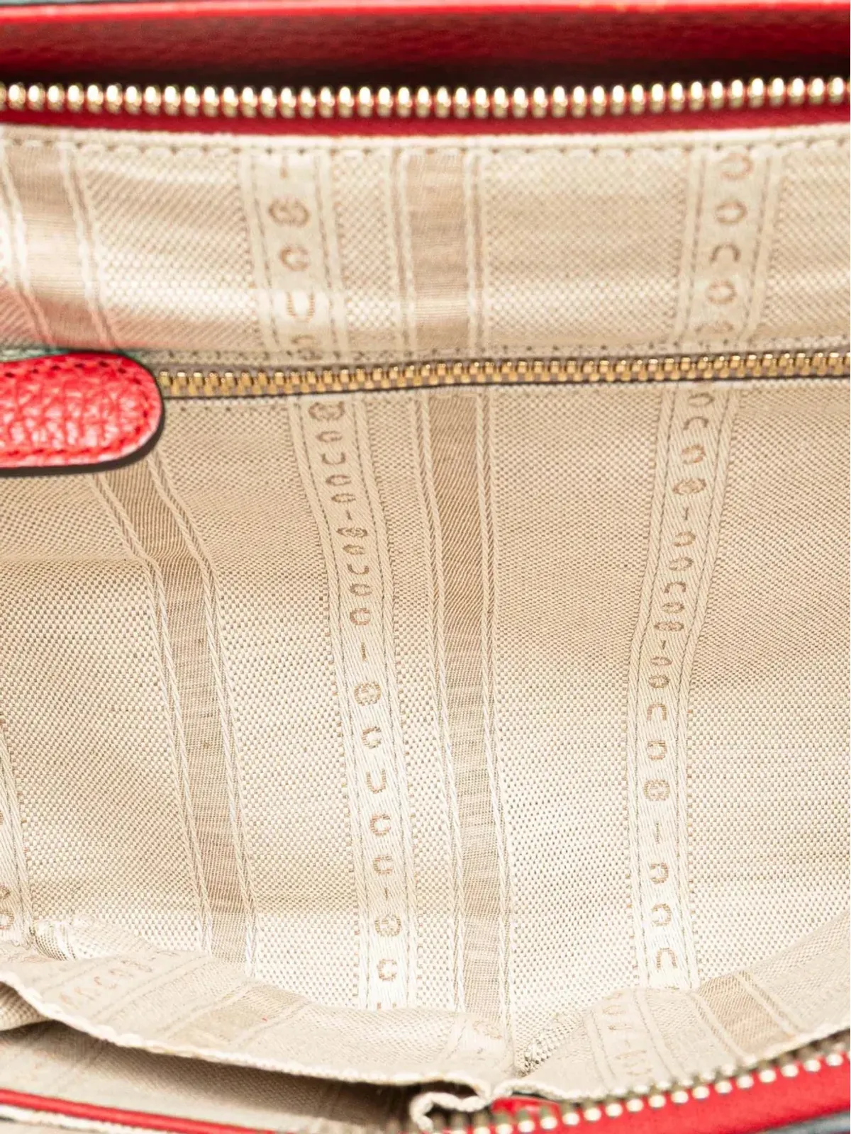 Gucci ビンテージ カーフスキン スイングトップハンドル サッチェル レッド - 画像5
