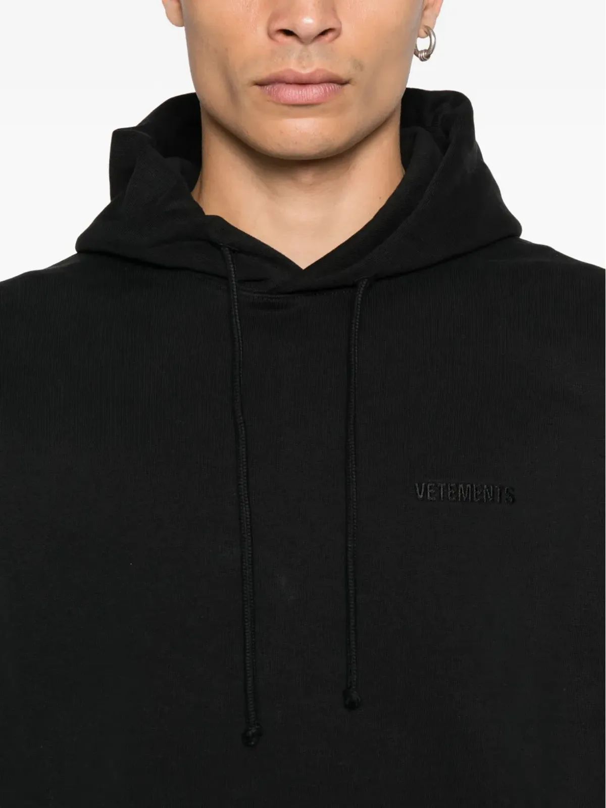 VETEMENTS ロゴ刺繍フーディー - 画像5