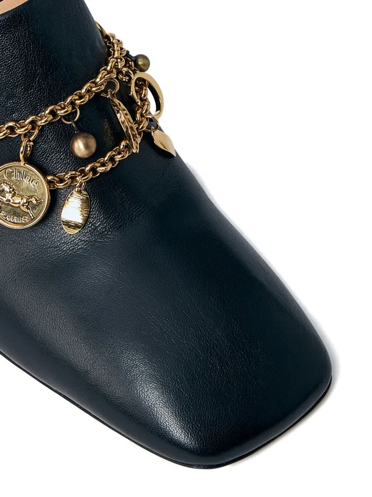 Chloé 80mm チャーム付きヒールミュール ブラック - 画像5