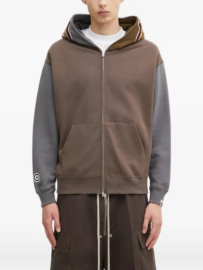 A BATHING APE® A BATHING APE® シャーク ジップアップ フーディの商品画像
