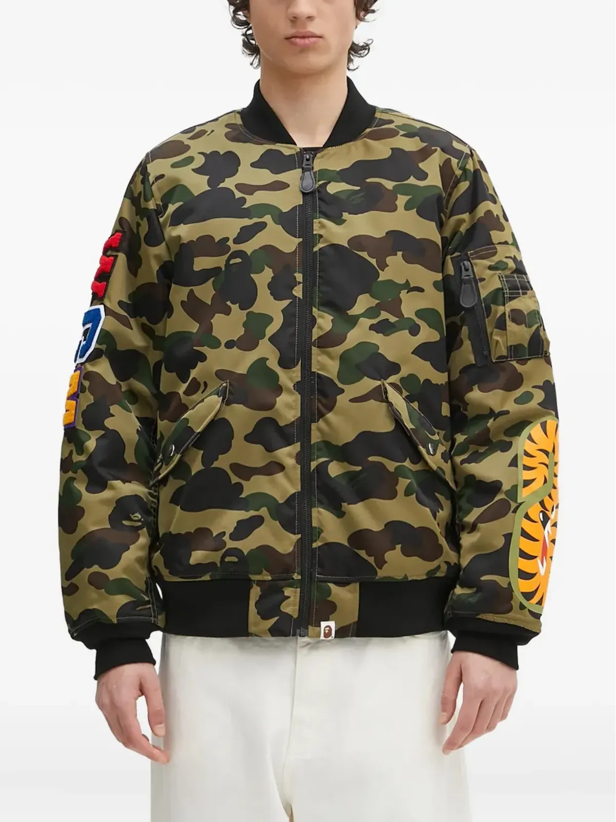 A BATHING APE® 1st カモシャーク MA-1 刺繍ボンバージャケット - 画像1