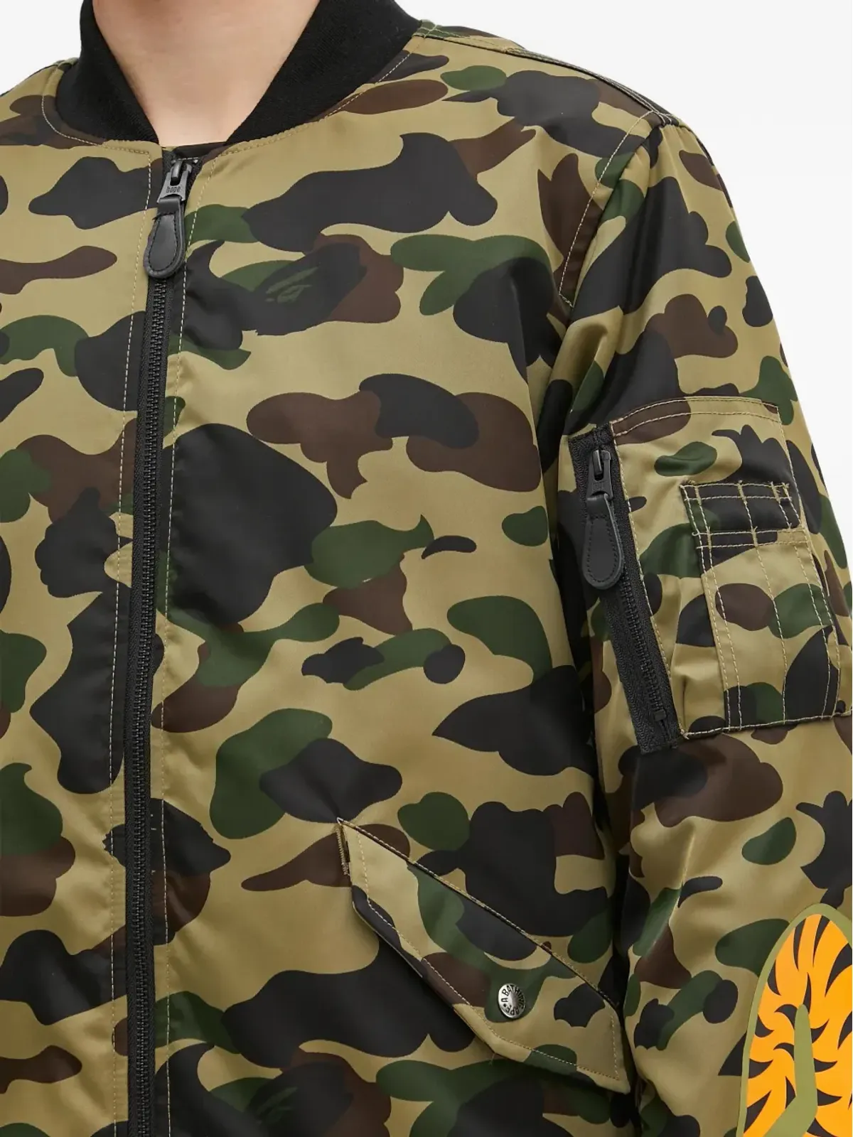 A BATHING APE® 1st カモシャーク MA-1 刺繍ボンバージャケット - 画像5