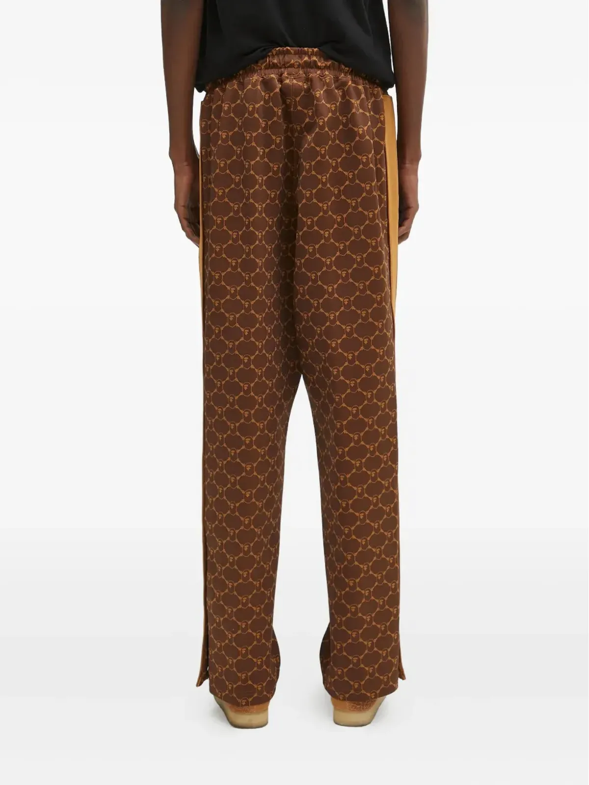 A BATHING APE® ロゴプリント サイドストライプパンツ - 画像4