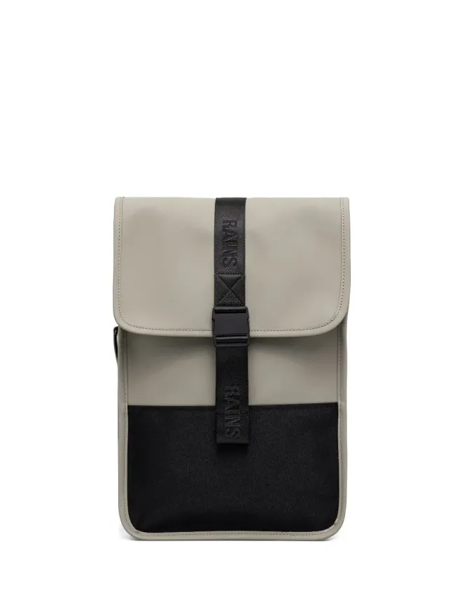 Rains Rains Trail buckle-strap backpackの商品画像