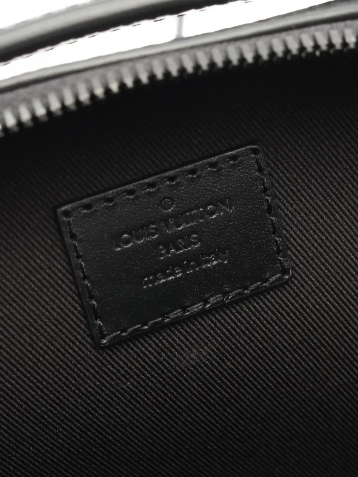 Louis Vuitton ビンテージ ソフトトランク モノグラム ショルダーバッグ ブラック - 画像4