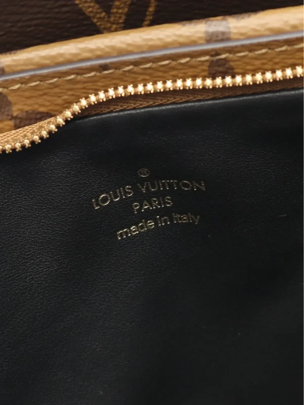 Louis Vuitton Pre-Owned Pochette LV 3 ハンドバッグ - 画像4