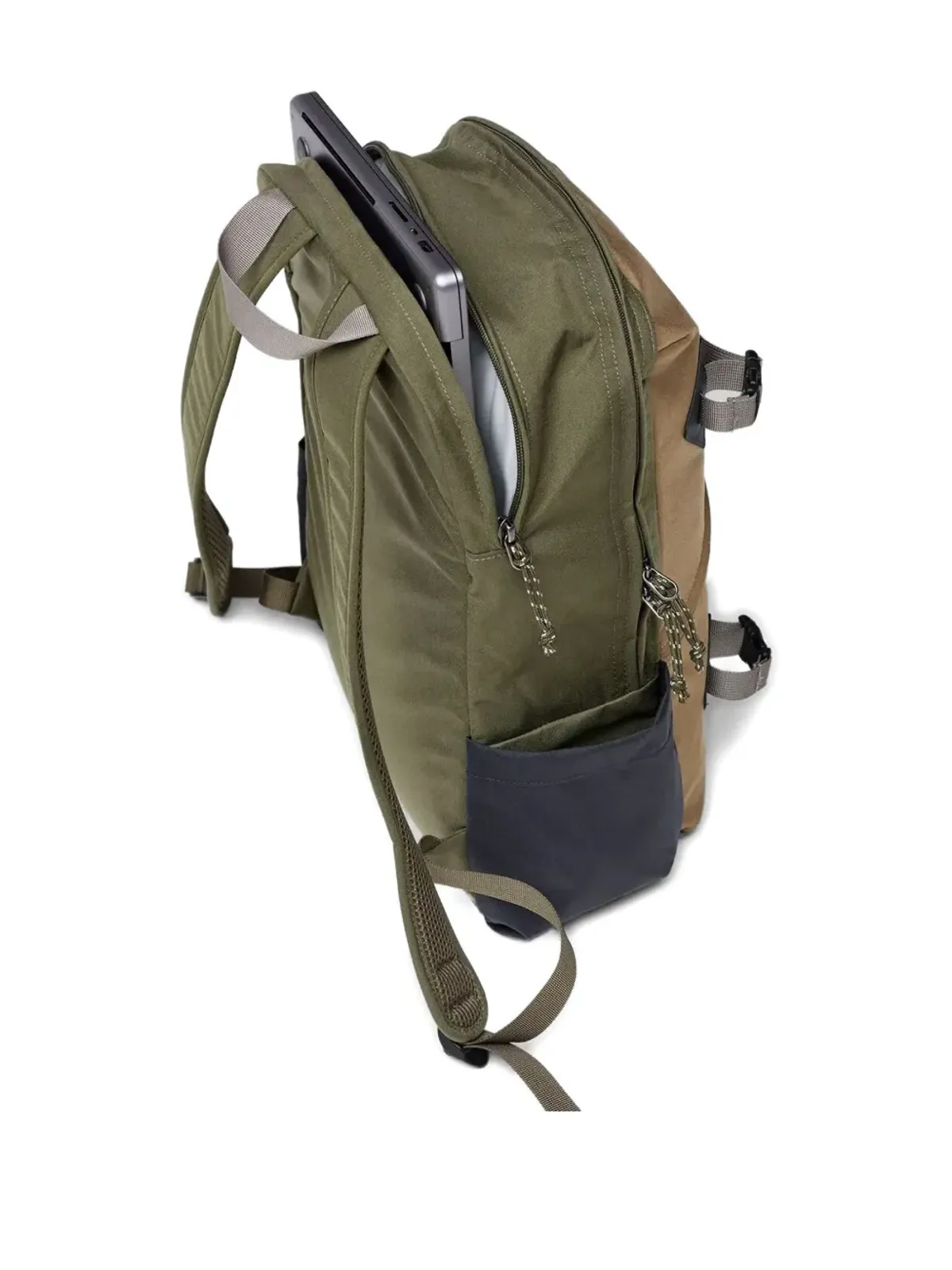 Fjällräven ツートーンバックル装飾バックパック - グリーン - 画像3