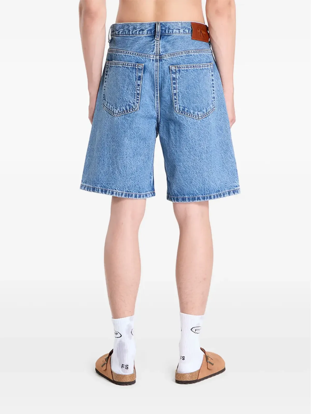 Calvin Klein ストーンウォッシュデニムショーツ - 画像4