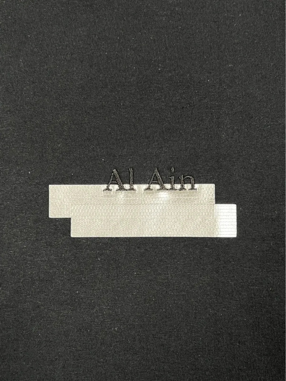 AL AIN テープディテール コットンTシャツ ブラック - 画像3