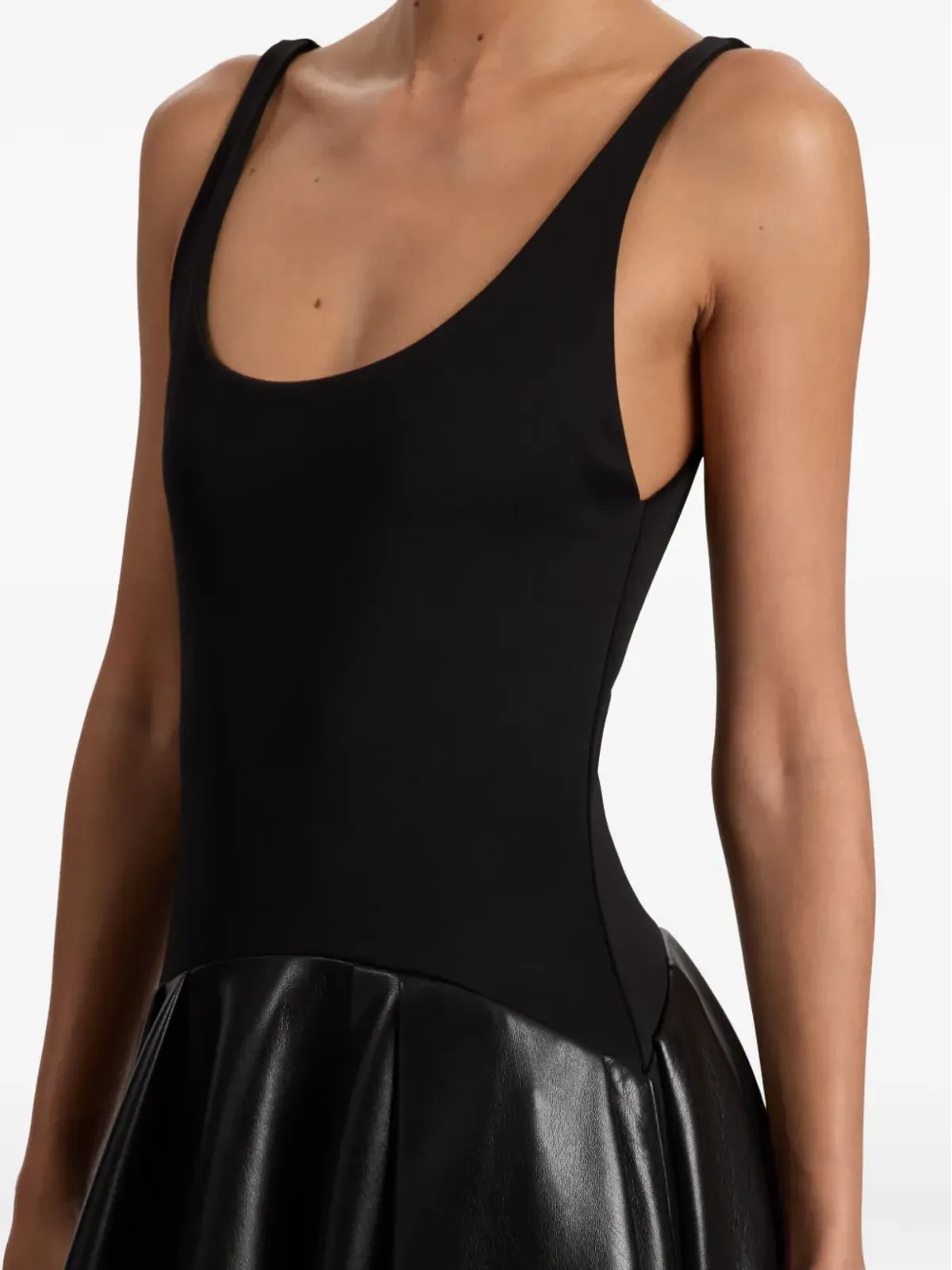 alice + olivia Adley drop-waist midi dress - Black - 画像5