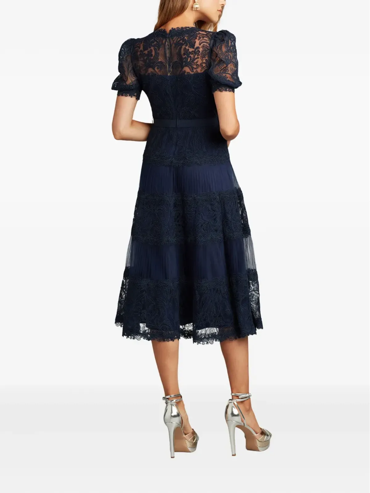 Tadashi Shoji 刺繍入りプリーツミディドレス - Blue - 画像3