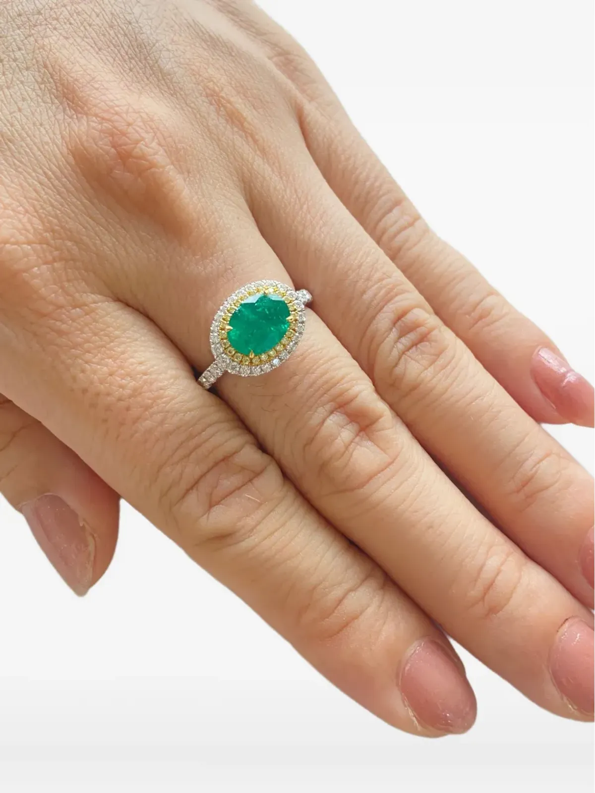 HYT Jewelry 18Kホワイトゴールド エメラルド＆ダイヤモンド リング - 画像2