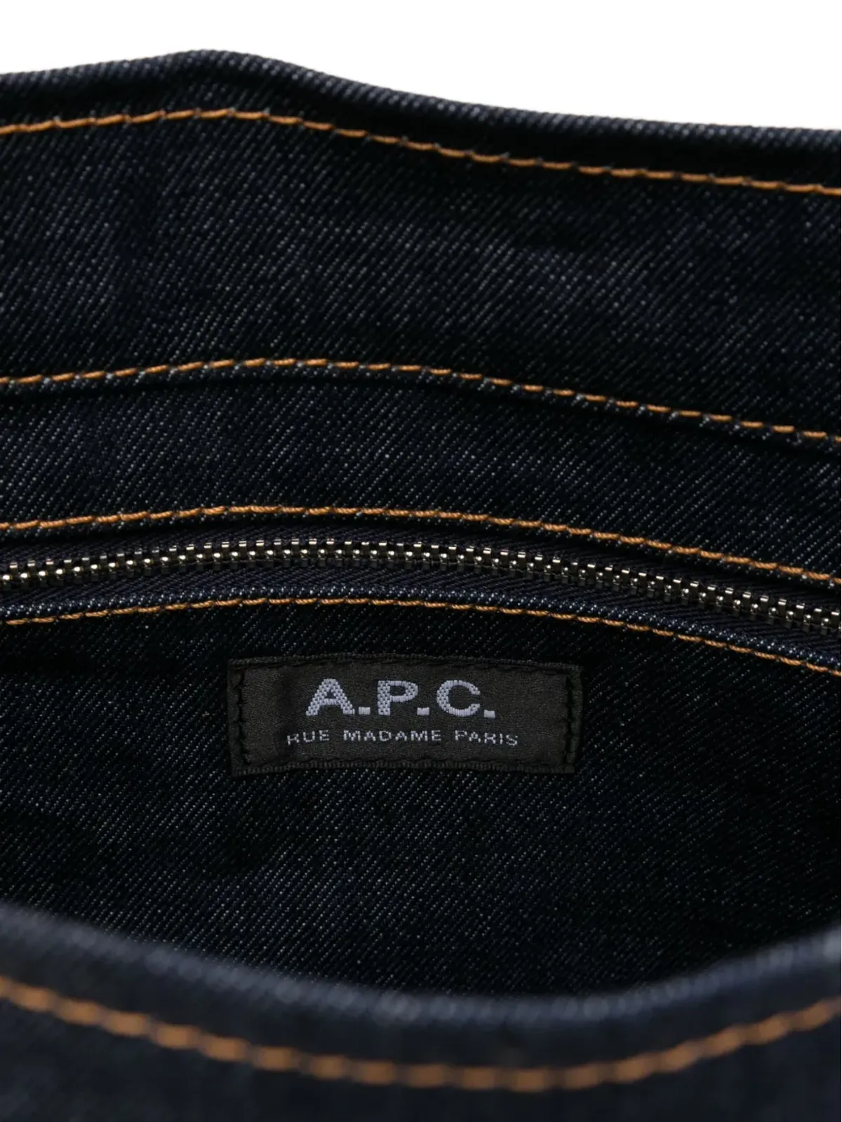 A.P.C. ロゴディテール付きデニム トートバッグ - 画像5