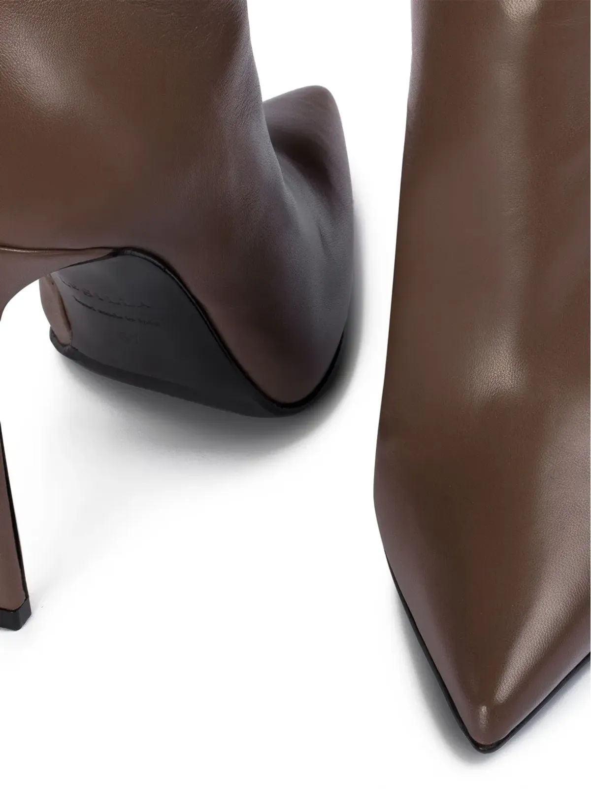 Le Silla ポインテッドトゥ ジップ アンクルブーツ - 画像3