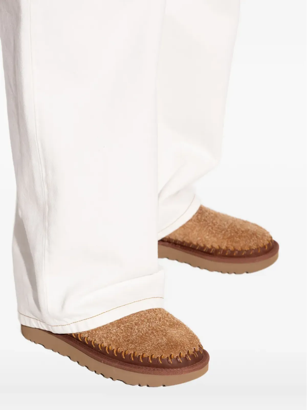 UGG マイクロビアリッツ スリッパ - 画像4