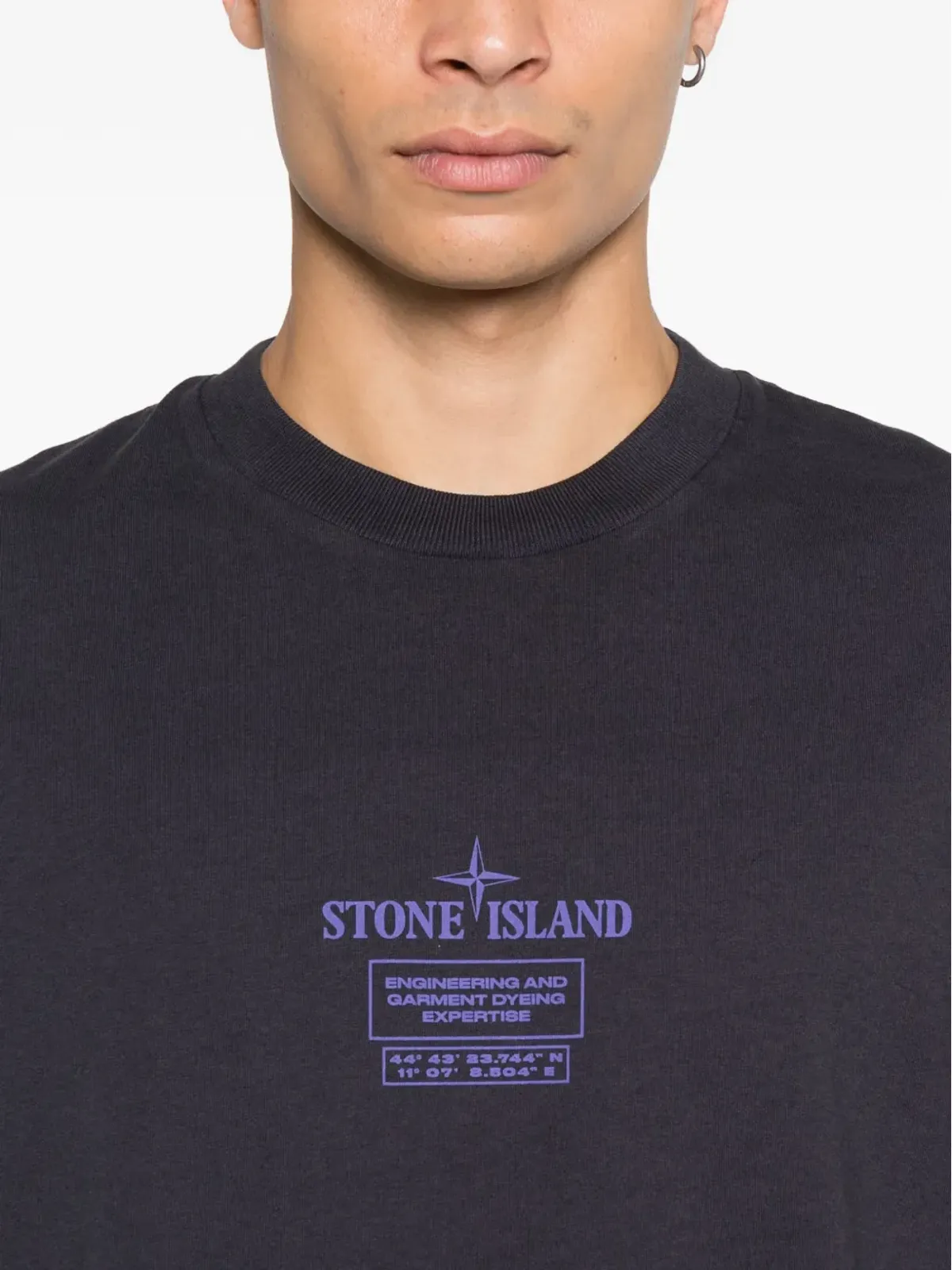 Stone Island コームドコットン ロゴプレート Tシャツ - 画像4