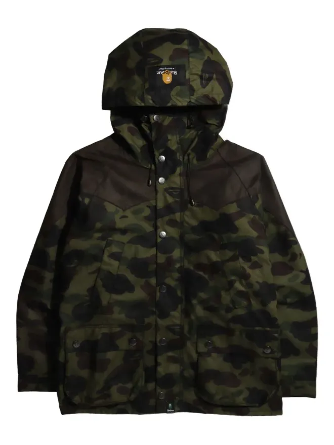 A BATHING APE® A BATHING APE® 迷彩柄フード付きジャケットの商品画像