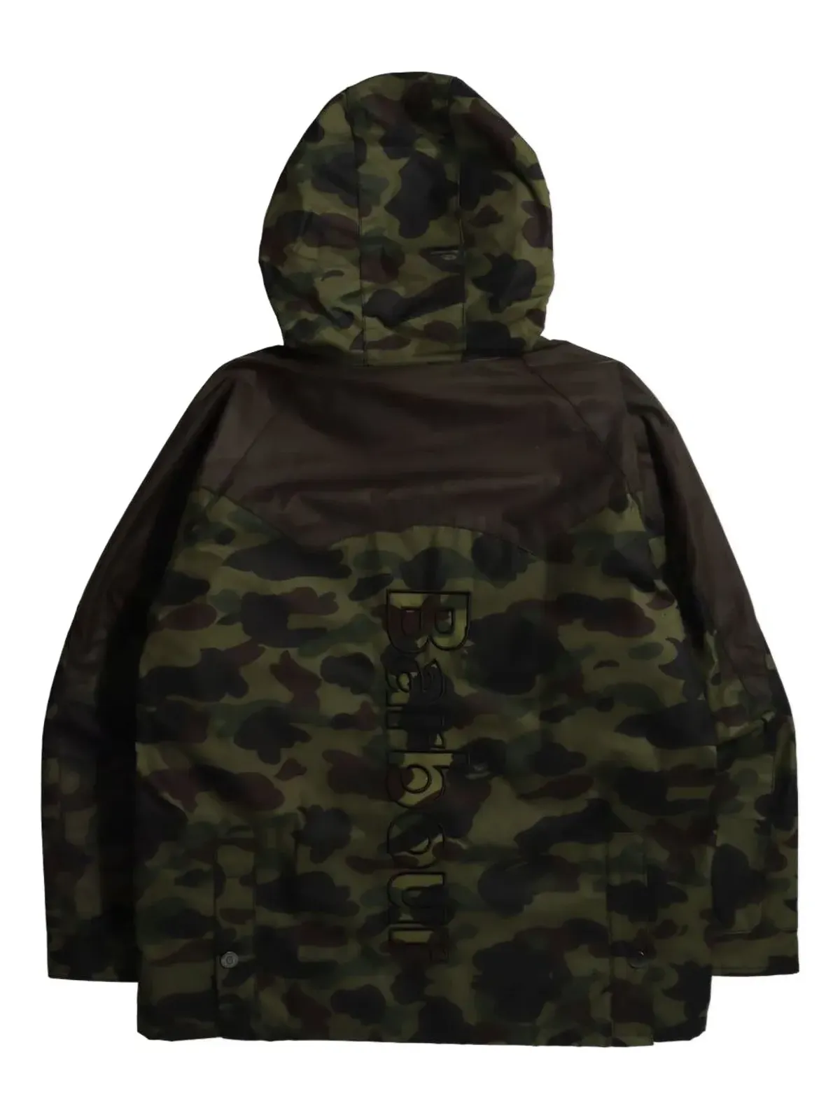 A BATHING APE® 迷彩柄フード付きジャケット - 画像2