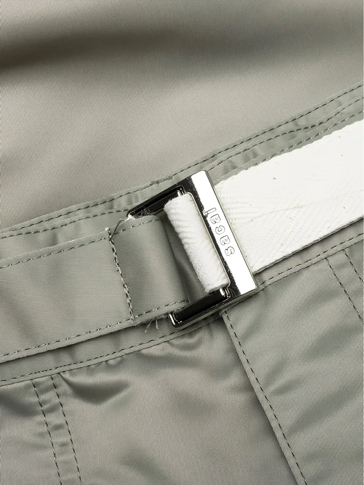 sacai ツイルベルト付きショートパンツ - 画像3
