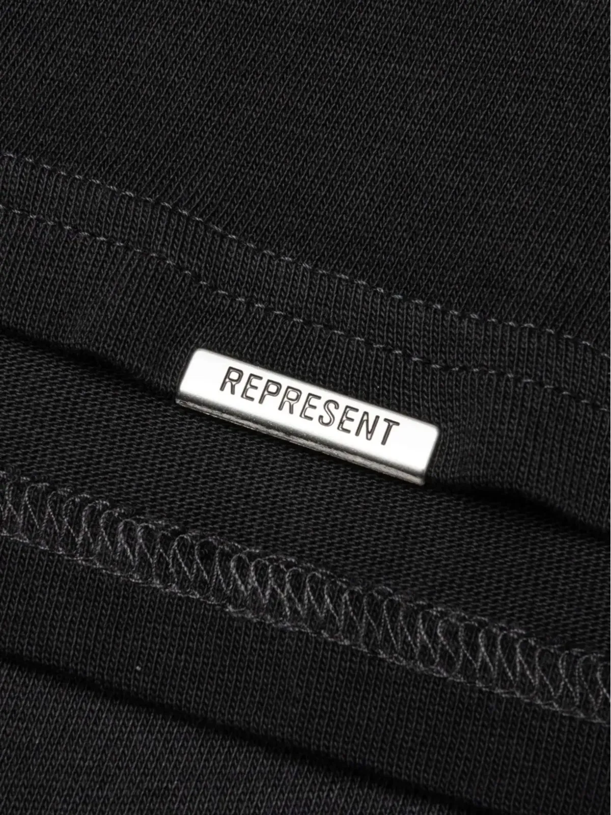 Represent ロゴ刺繍入り長袖Tシャツ - 画像3