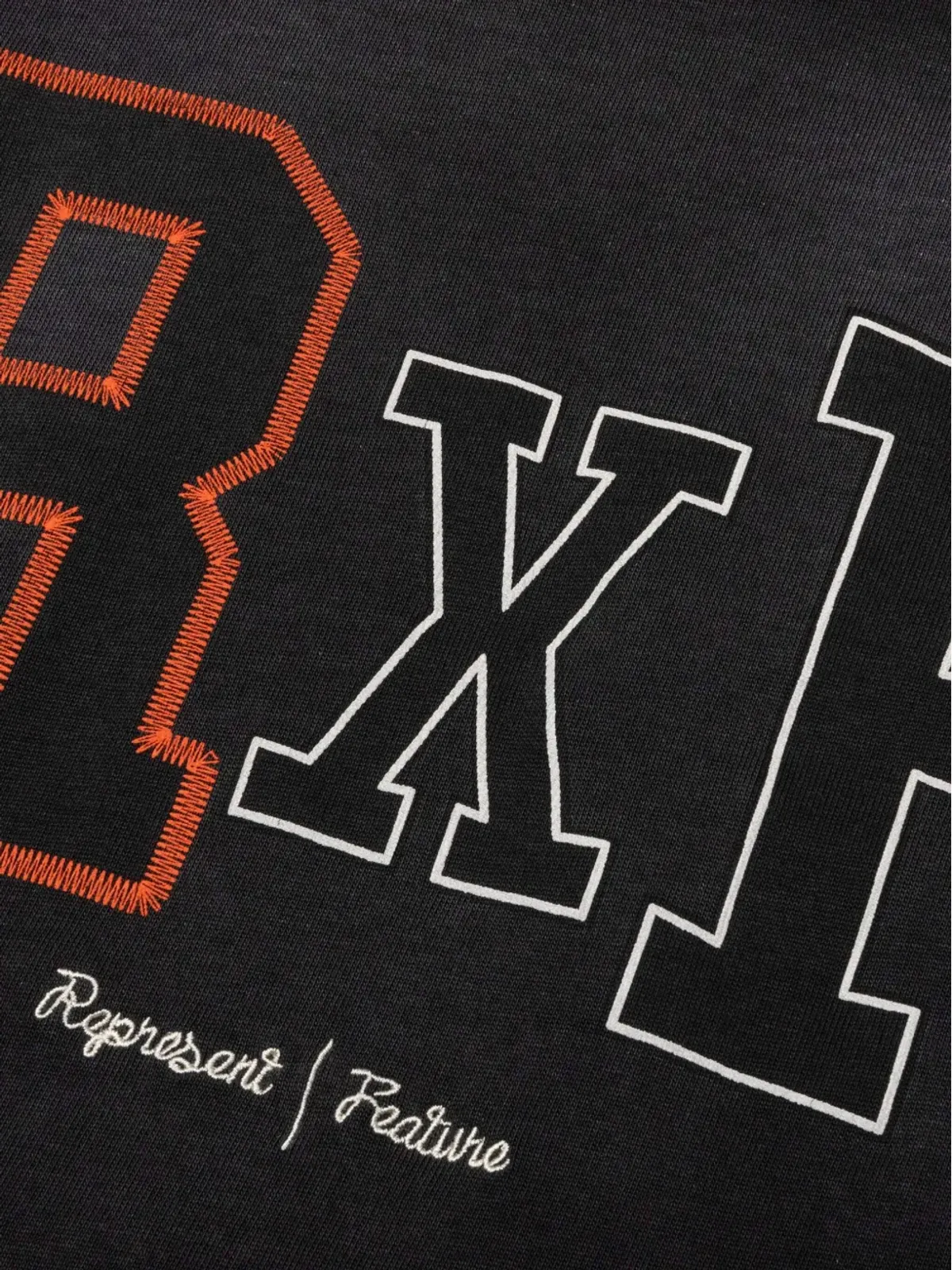 Represent ロゴ刺繍入り長袖Tシャツ - 画像4