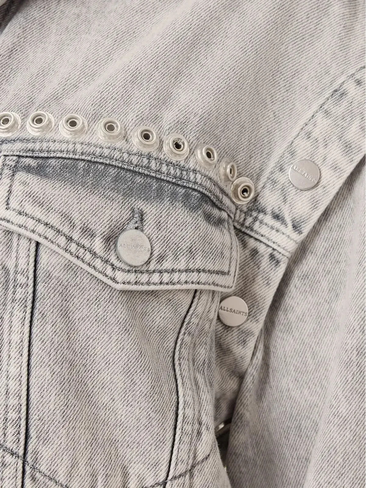 AllSaints アイレット装飾デニムジャケット - 画像5