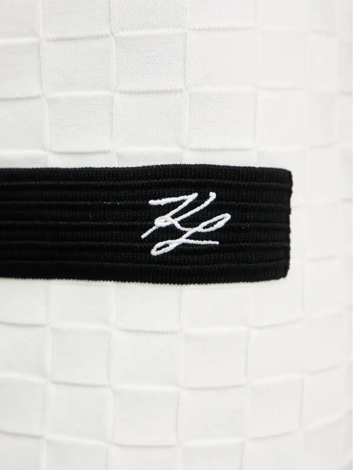 Karl Lagerfeld 刺繍ロゴ入りミディドレス（ホワイト） - 画像5