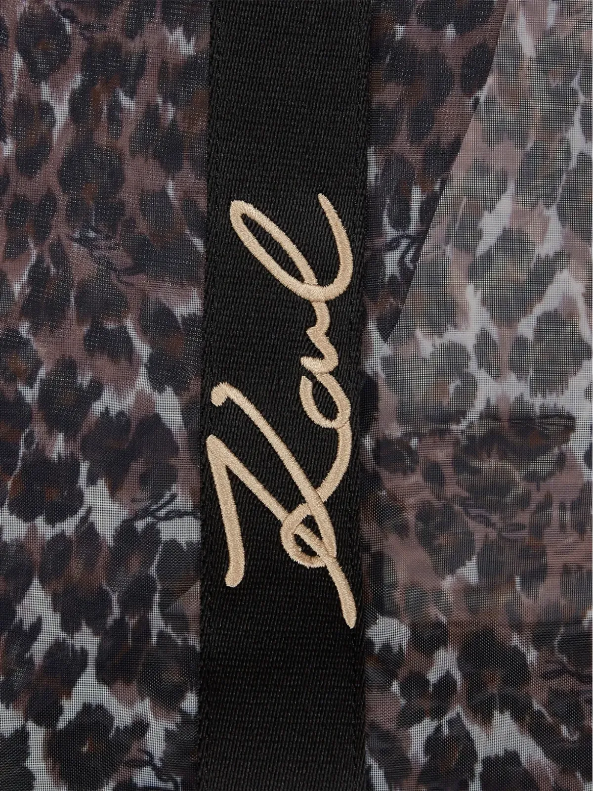 Karl Lagerfeld K/Signature レオパード柄ビーチバッグ（ブラック） - 画像5