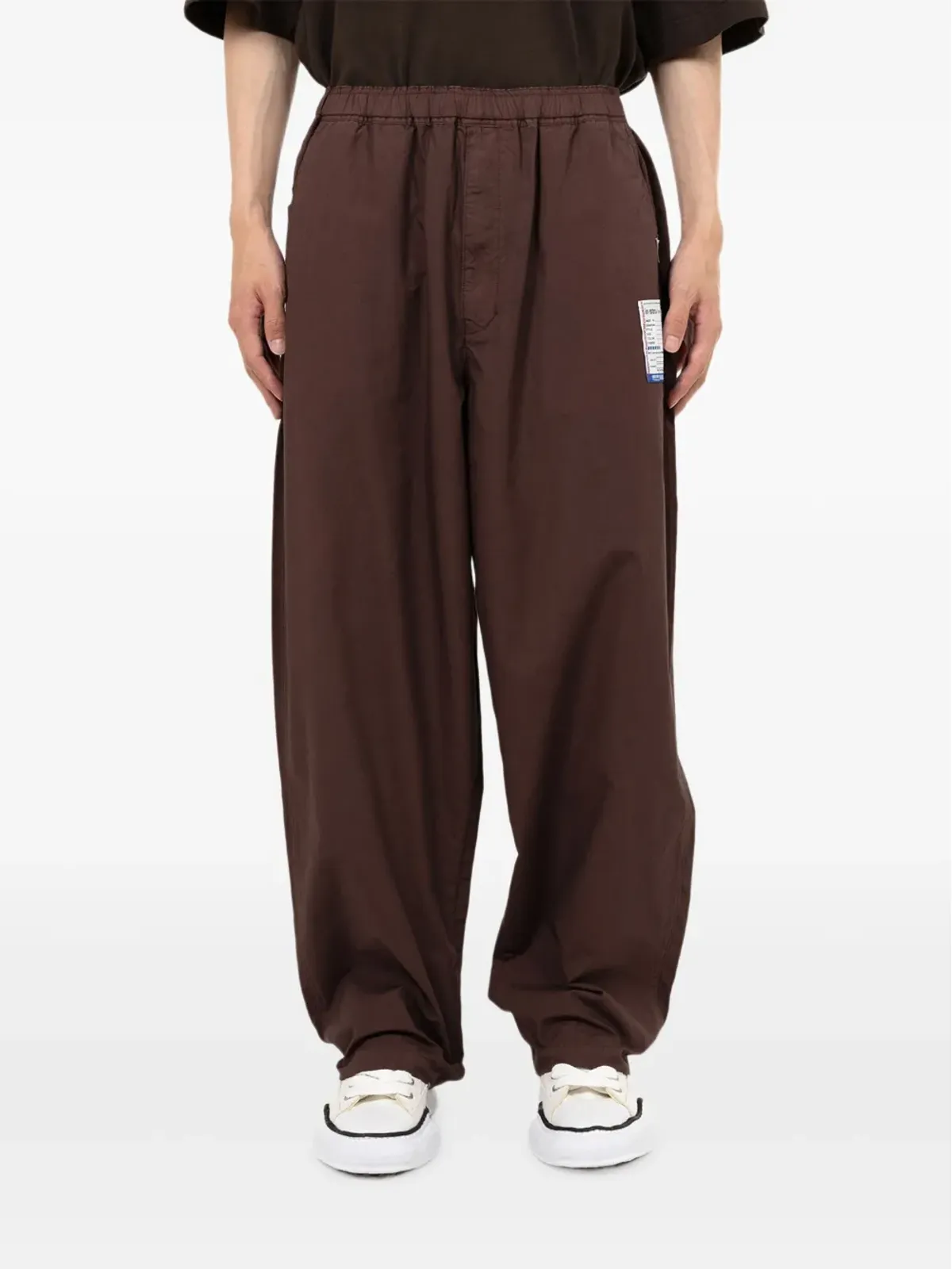 in･stru(men-tal). elastic-waistband trousers - Brown - 画像2