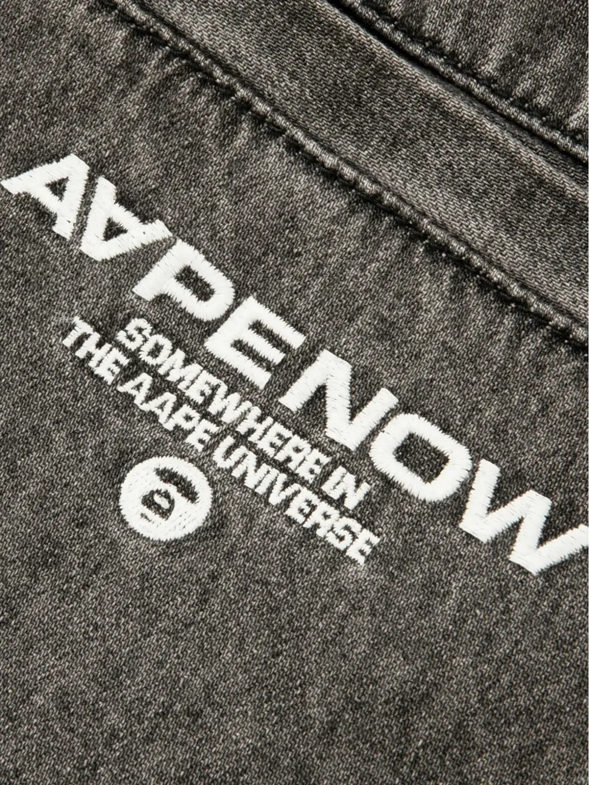 AAPE BY *A BATHING APE® ape now ロゴアップリケ レギュラージーンズ - 画像3