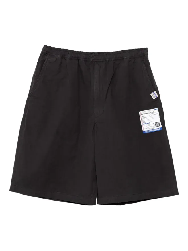 in･stru(men-tal). in･stru(men-tal). ロゴパッチショーツの商品画像