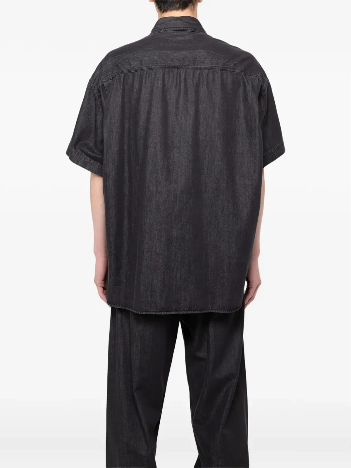 in･stru(men-tal). パッチポケット付きデニムシャツ - ブラック - 画像3