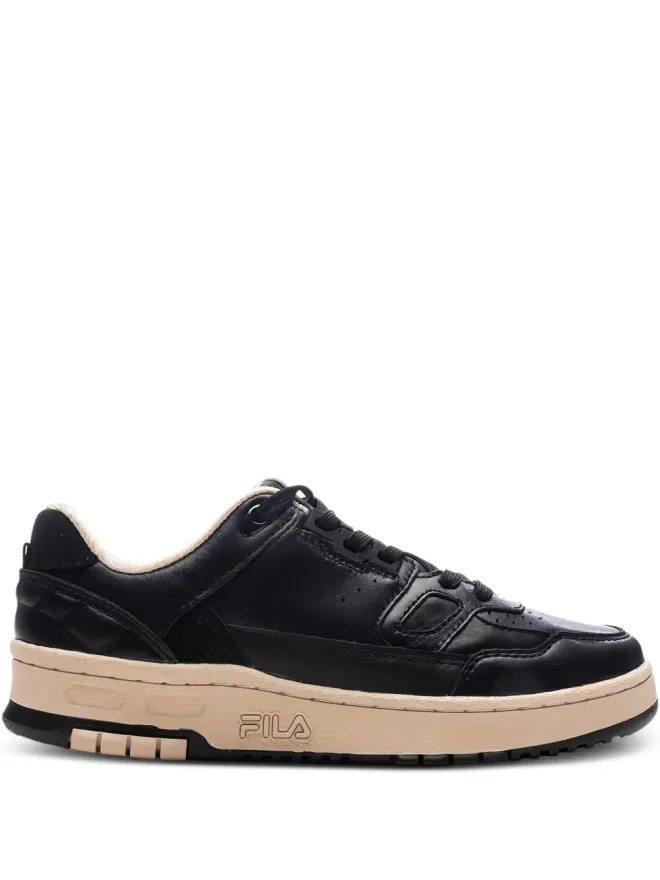 Fila Fila Rissmo Low Lux スニーカーの商品画像