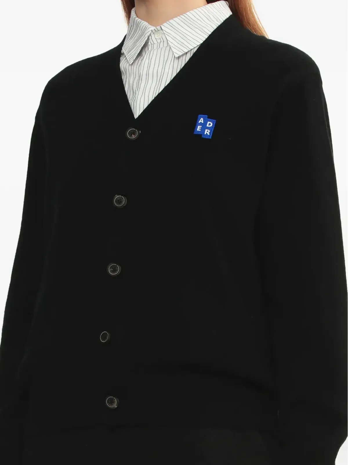 Ader Error Sig; BLタグ ロゴプレート ボタン付きカーディガン - 画像5