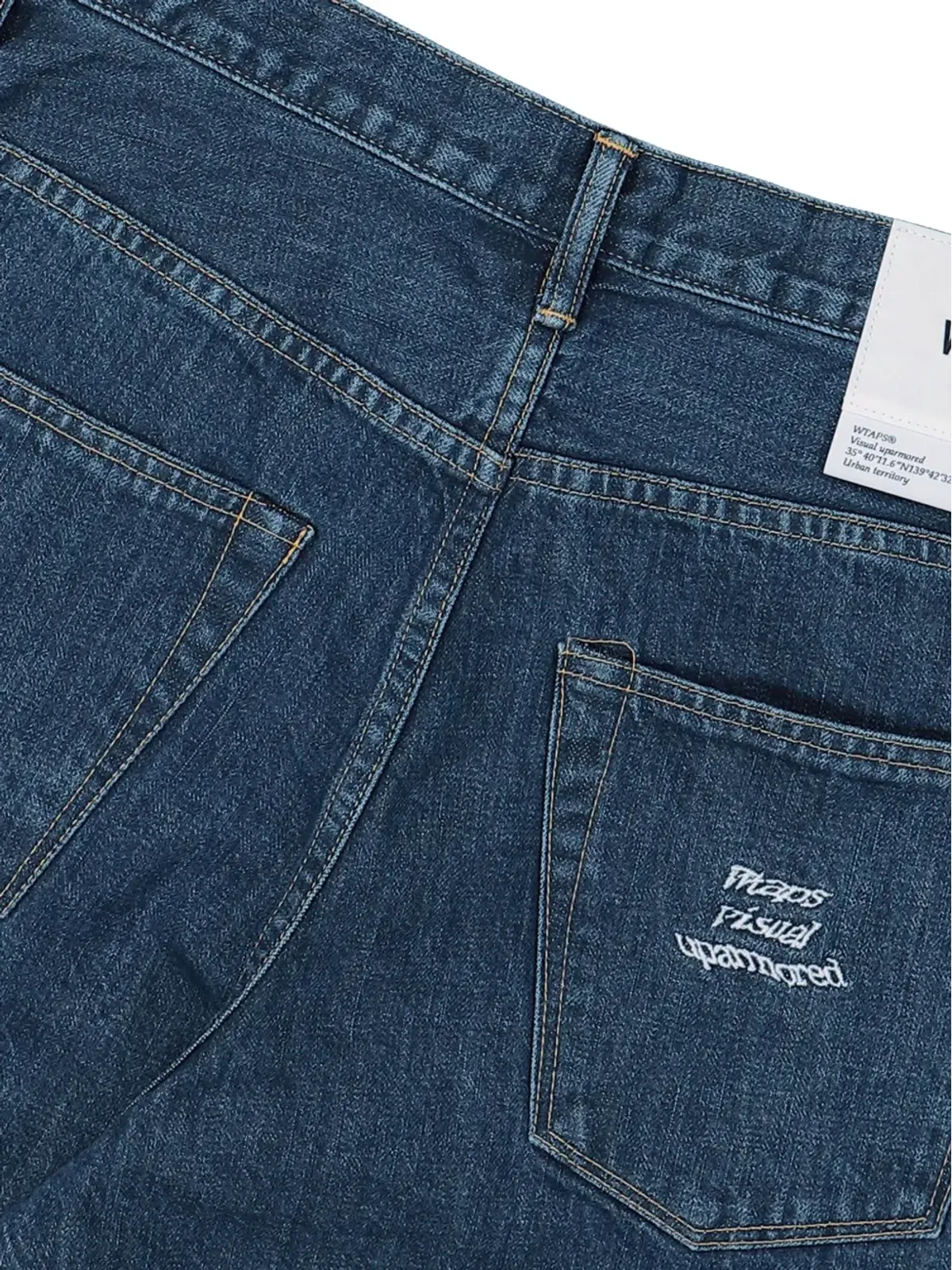 WTAPS ロゴ刺繍ジーンズ - 画像3