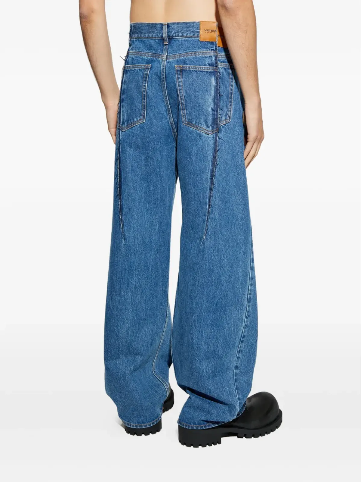 VETEMENTS ほつれディテール バルーンジーンズ - 画像4