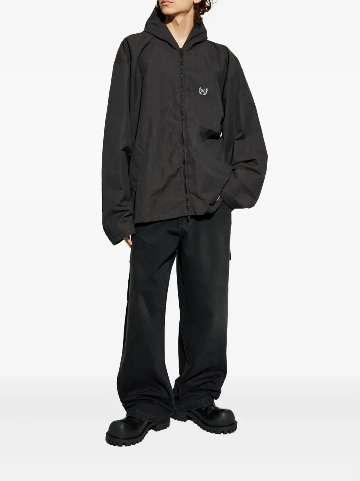 VETEMENTS ロゴパッチ カーゴジーンズ - 画像2